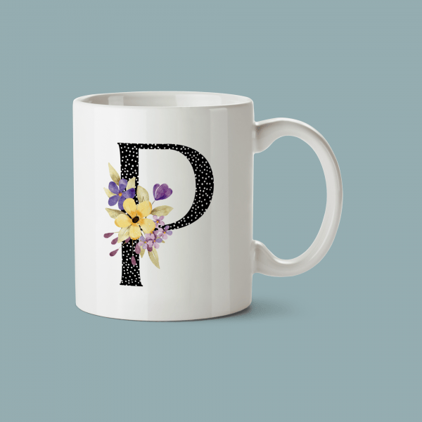 Caneca Letras Pretas com bolinhas e flores