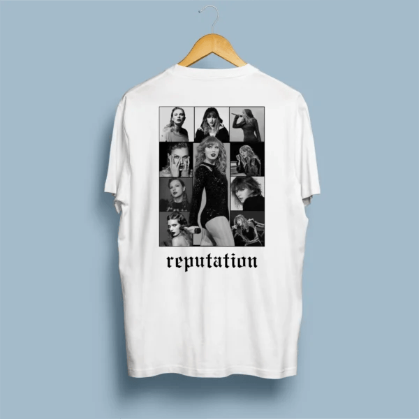Costas de t-shirt branca com colagem P&B dark da Reputation Era e tipografia gótica reputation